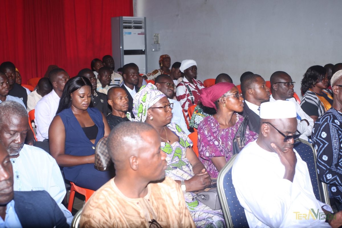 Cérémonie de rencontre avec les cadres du Pongala - Photo 590