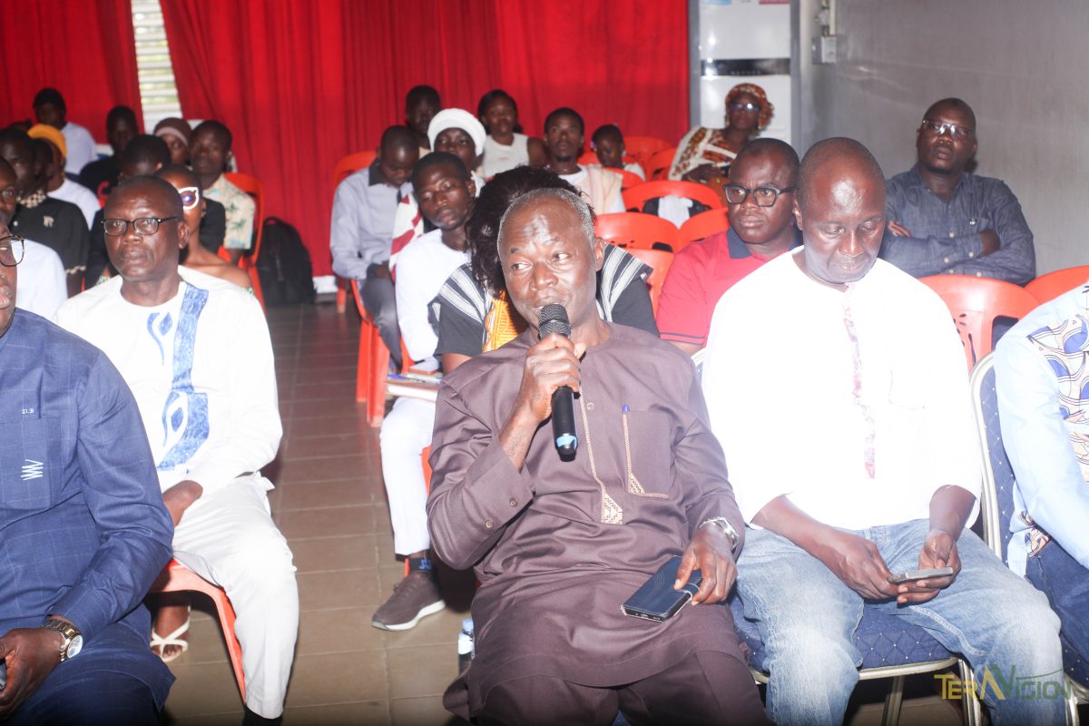 Cérémonie de rencontre avec les cadres du Pongala - Photo 539