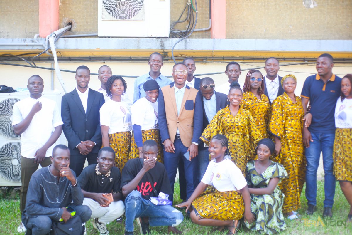 Cérémonie de rencontre avec les cadres du Pongala - Photo 398