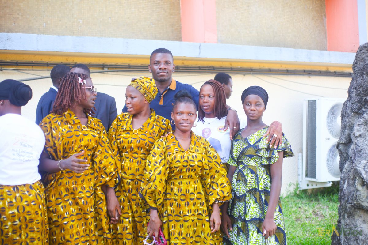 Cérémonie de rencontre avec les cadres du Pongala - Photo 372