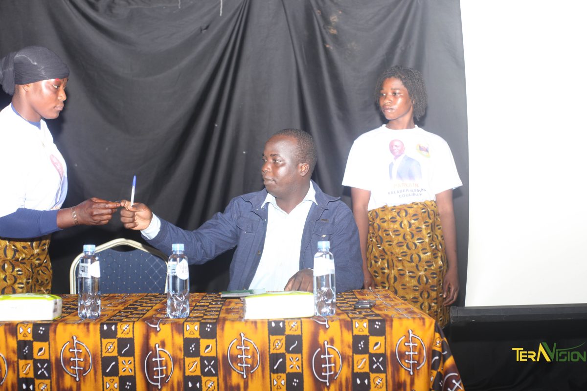 Cérémonie de rencontre avec les cadres du Pongala - Photo 38